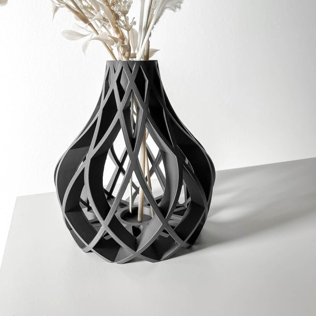 Linton Vase // Dried Flower Vase // Home Decor // Multiple Colours